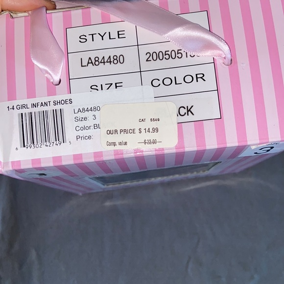 Laura Ashley shoes infant size 3 - Picture 3 of 3